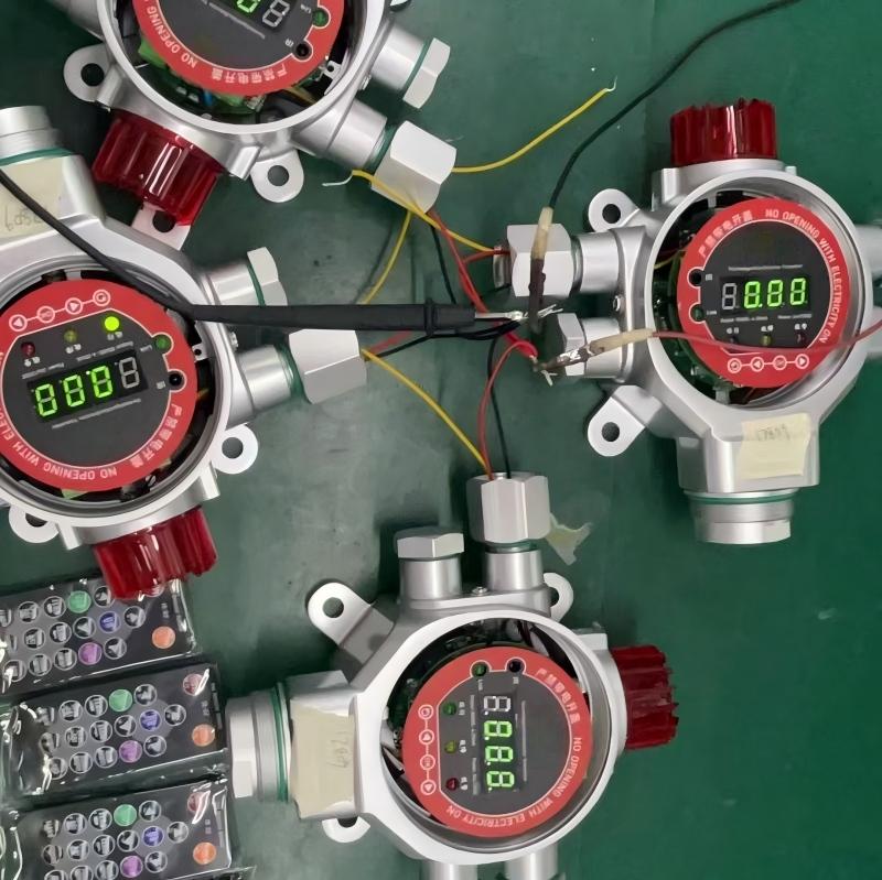 Питання та відповіді на знання газу! Чи може детектор чадного газу працювати в режимі очікування необмежений час?